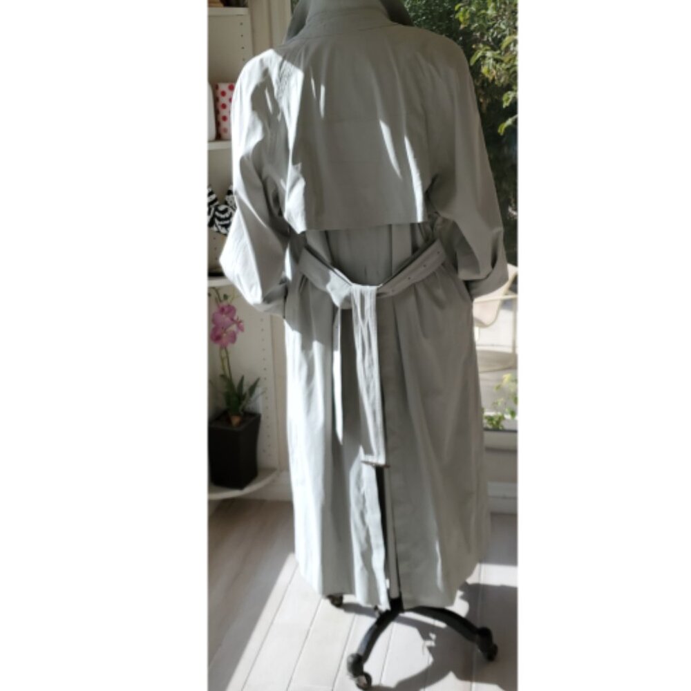 BURBERRY TRENCH COAT X-LONG COTTON BLEND - LIGHT SAGE GREEN - - Picture 10 of 16